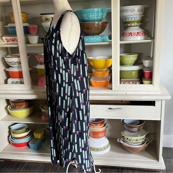 Synergy Organic Clothing Maxi
Arrow Dress - Size XL - Picture 7 of 14